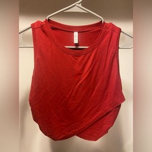 Snapnotch crossover tank